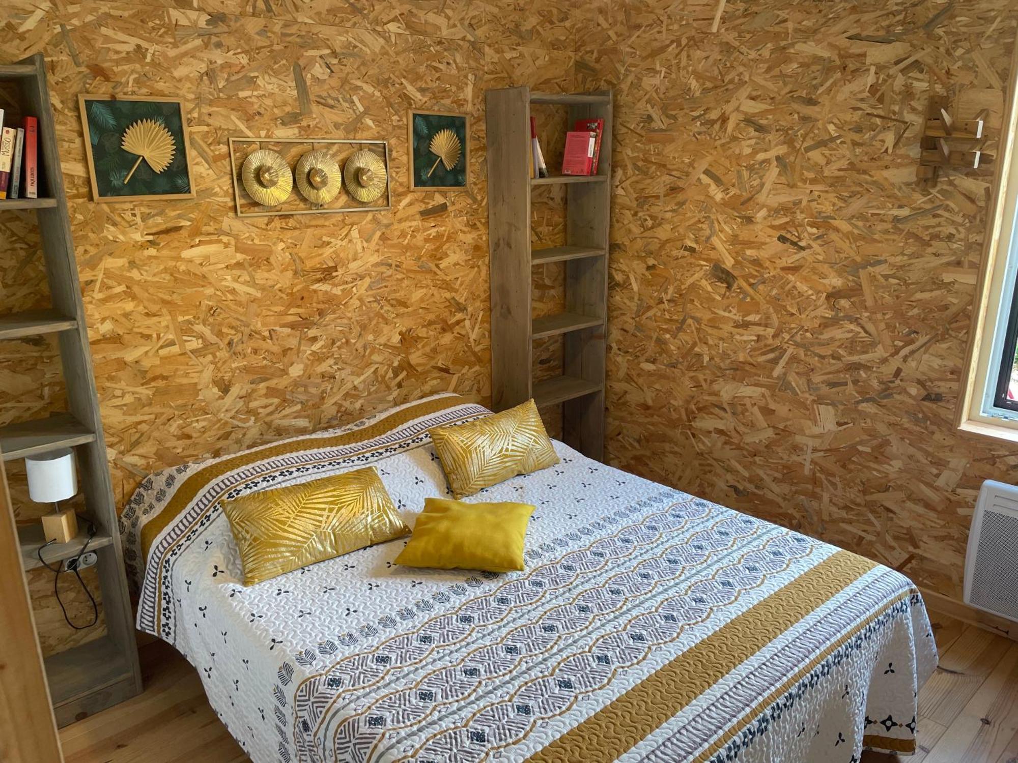 Gite Chalet Bois Bessuejouls Екстер'єр фото